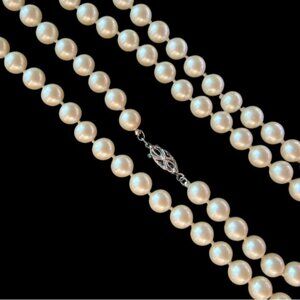 ✨ Elegant Vintage Japanese Pearl Necklace